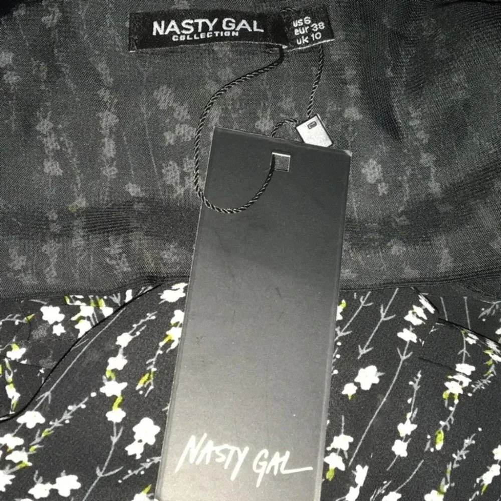 Nasty Gal Don’t Ruffle My Flowers Midi Dress NWT